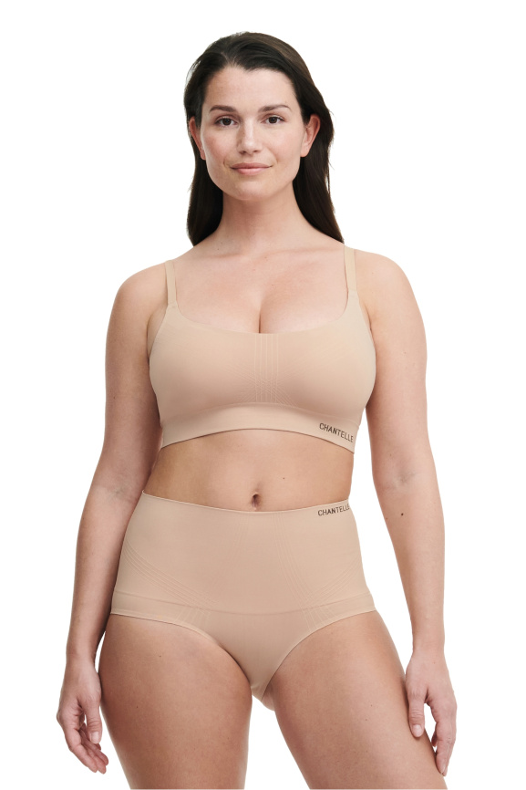Бюстгальтер-топ с мягкой чашкой CHANTELLE Smooth Comfort (Бежевый) фото 3