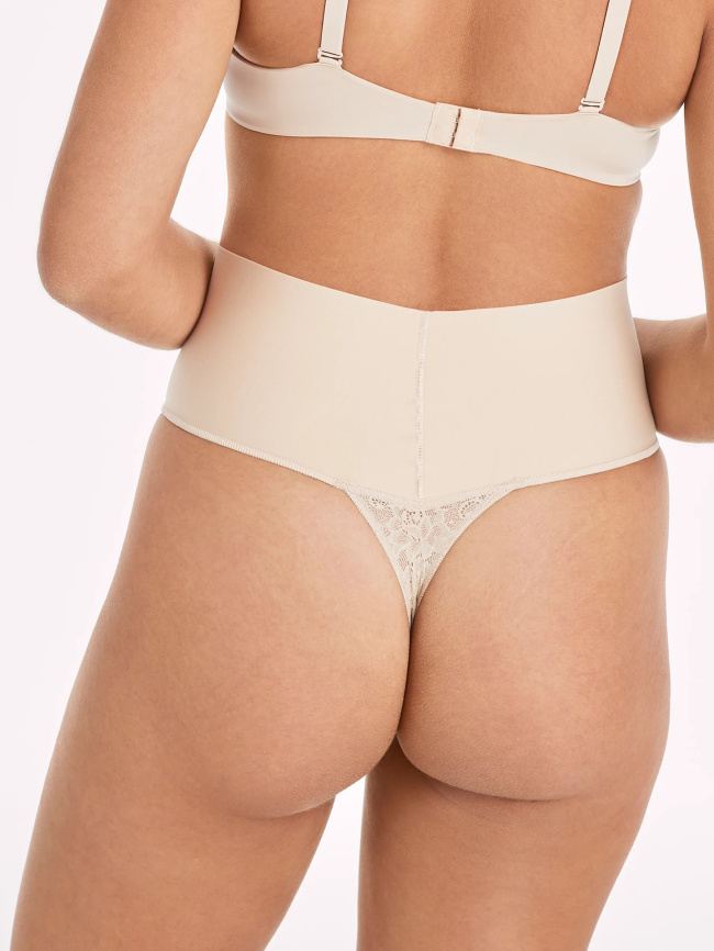 Женские трусы-стринги корректирующие MAIDENFORM Thong (Телесный) фото 3